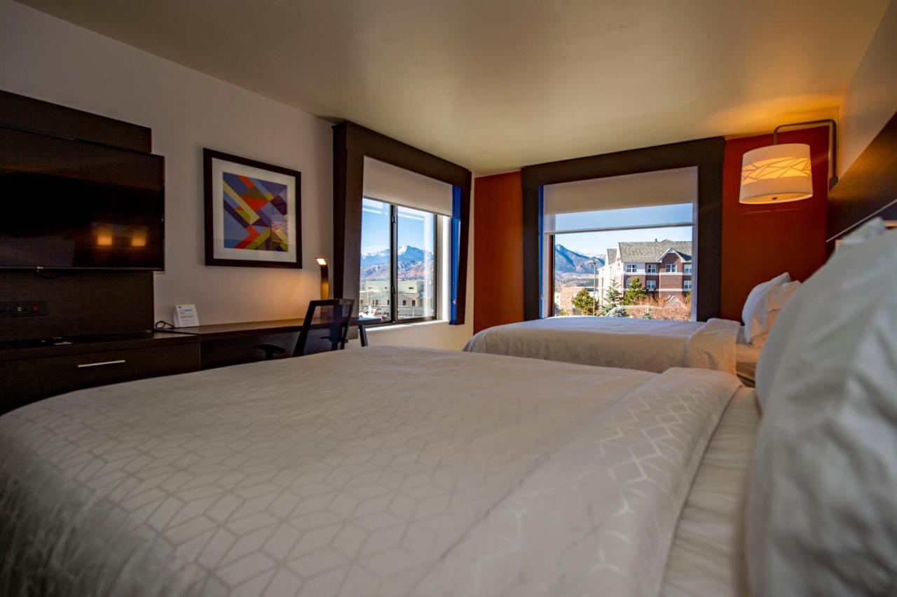Holiday Inn Express & Suites - Colorado Springs Afa Northgate By Ihg Exteriér fotografie