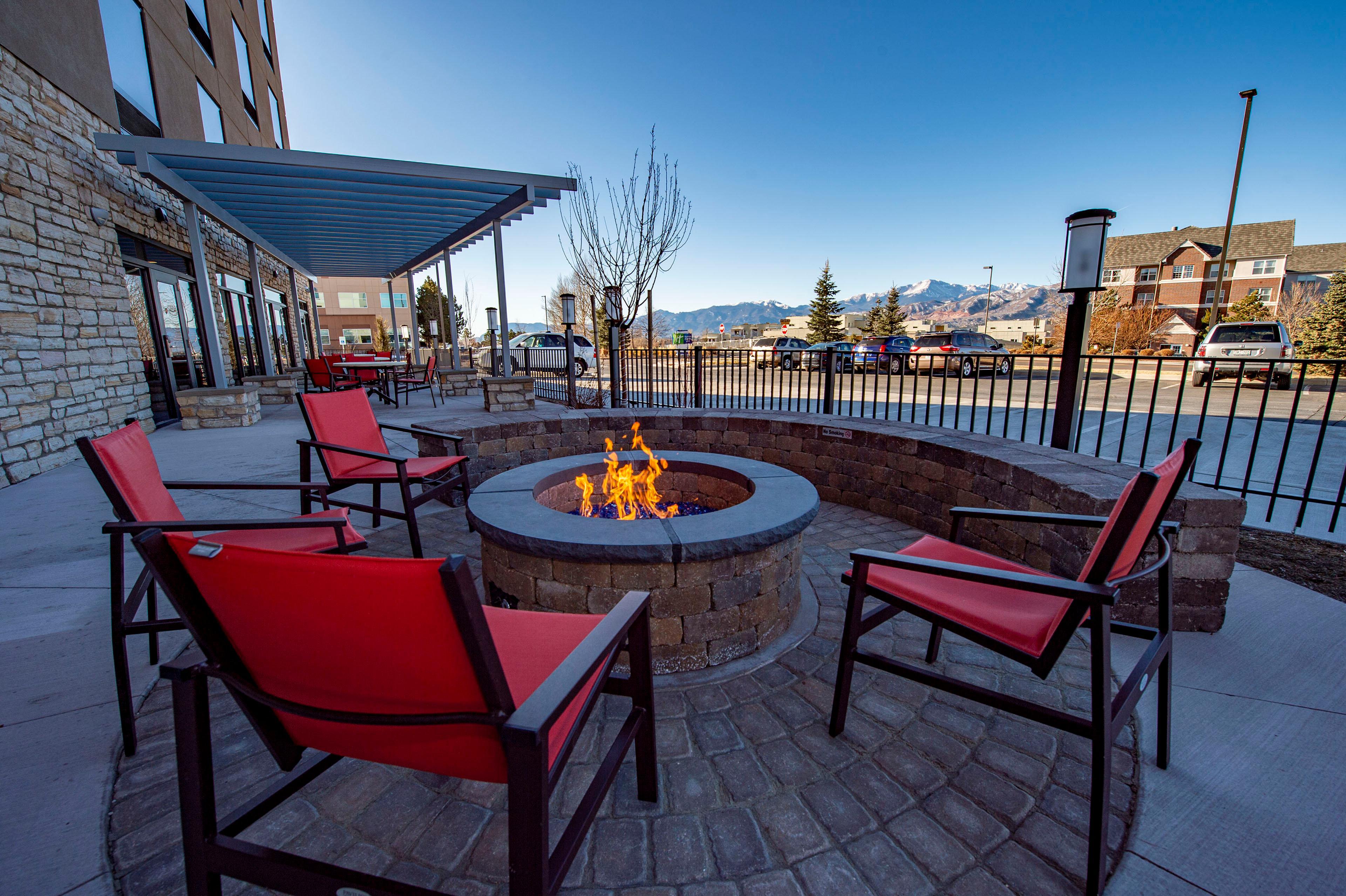 Holiday Inn Express & Suites - Colorado Springs Afa Northgate By Ihg Exteriér fotografie