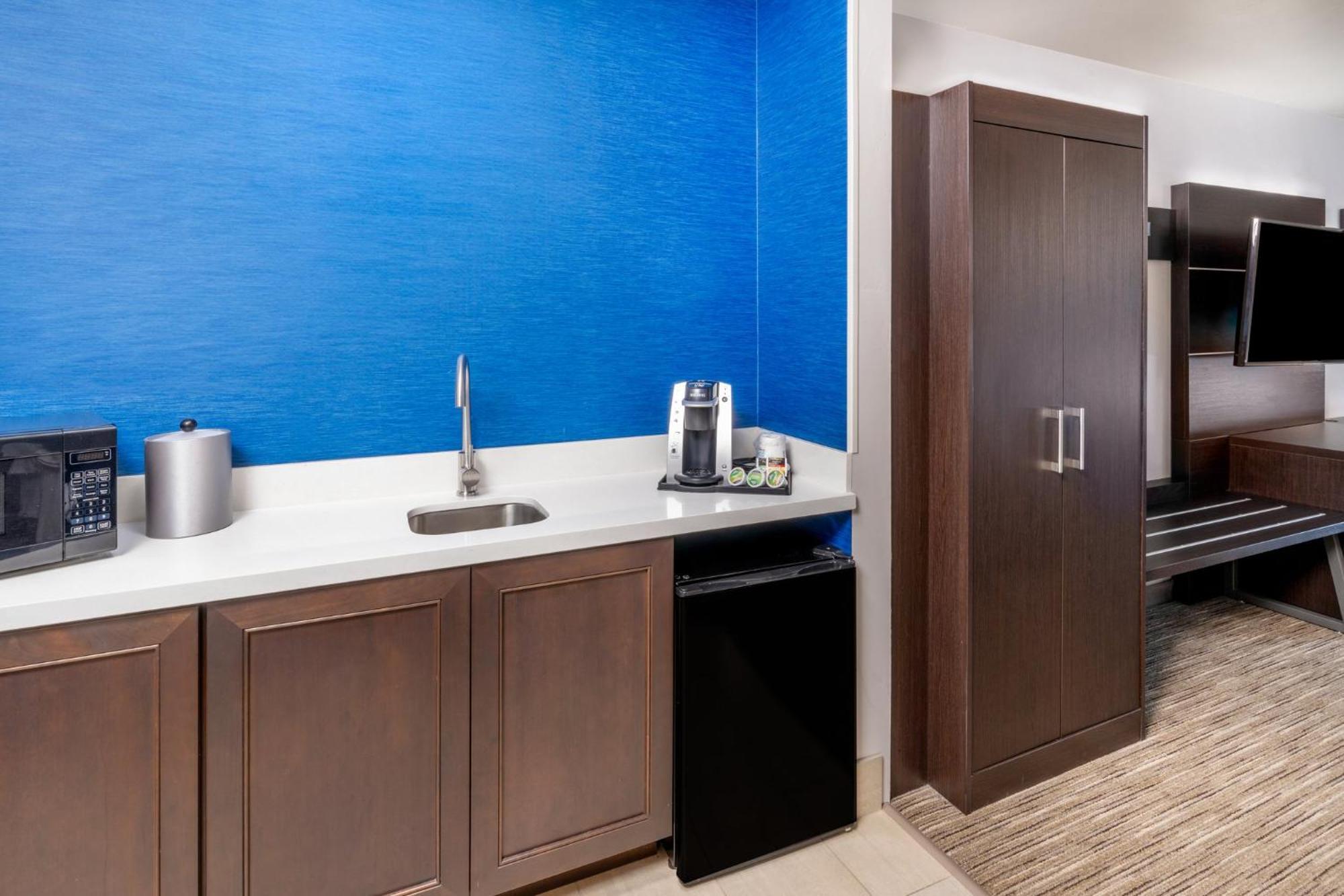Holiday Inn Express & Suites - Colorado Springs Afa Northgate By Ihg Exteriér fotografie