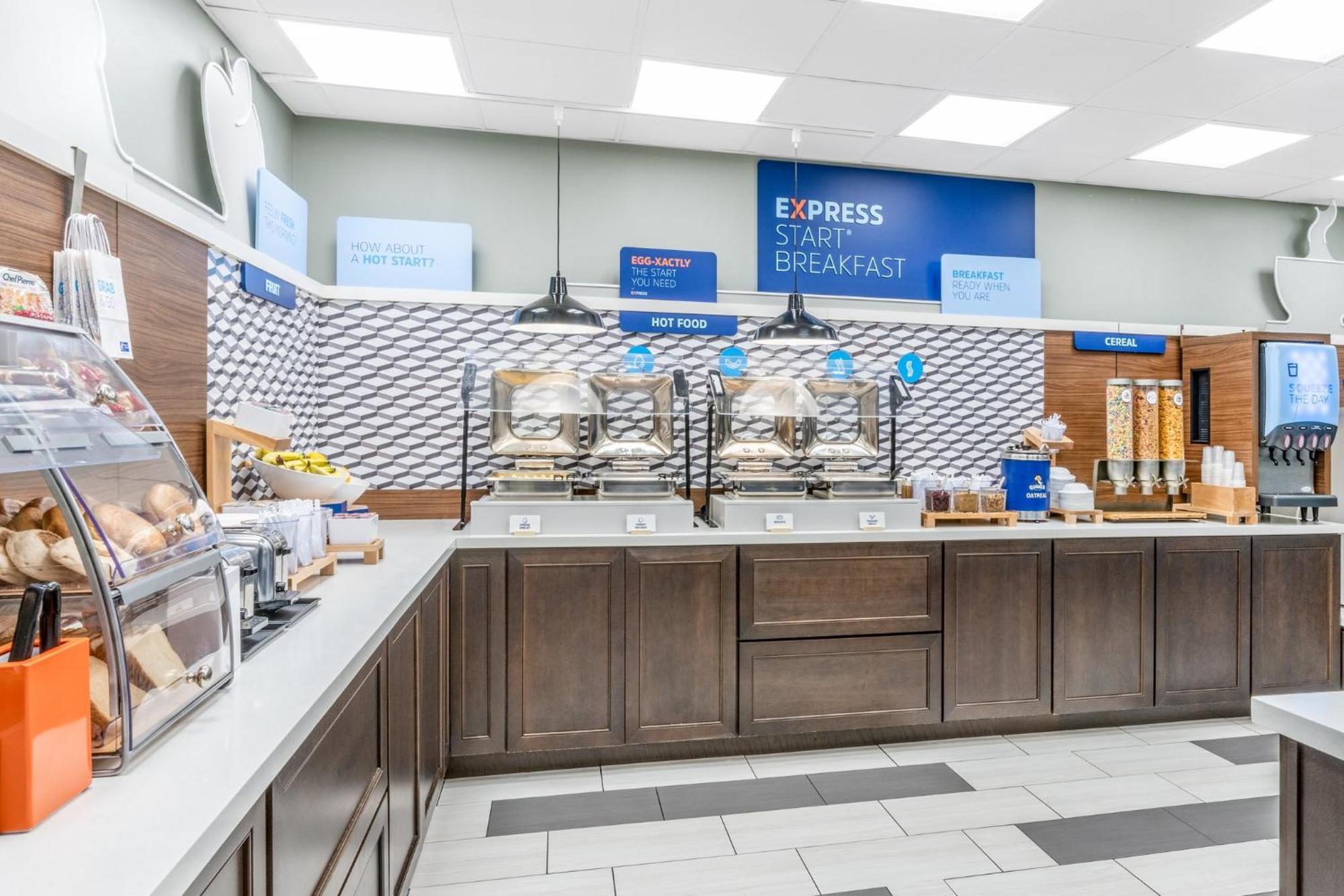 Holiday Inn Express & Suites - Colorado Springs Afa Northgate By Ihg Exteriér fotografie