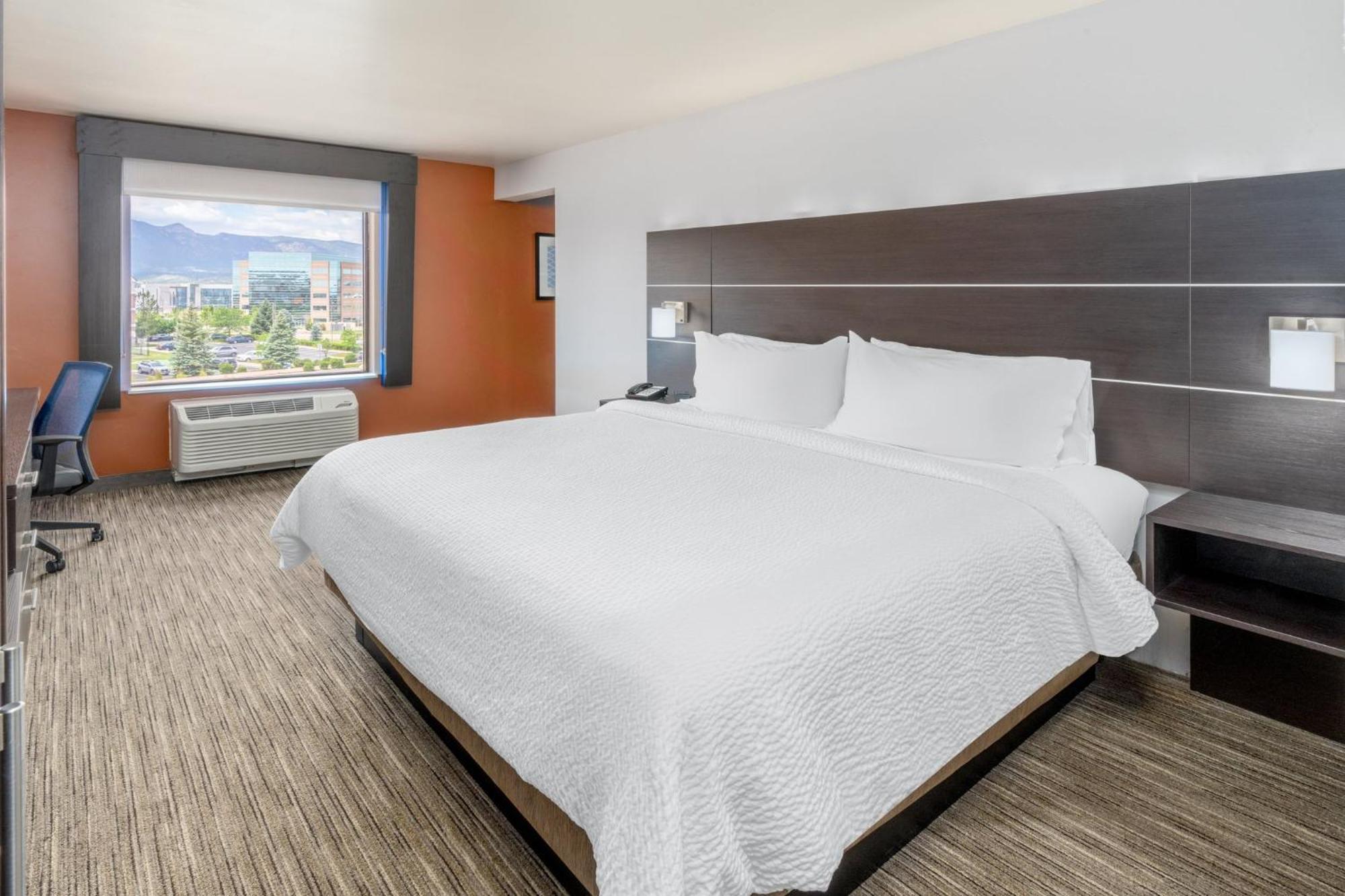 Holiday Inn Express & Suites - Colorado Springs Afa Northgate By Ihg Exteriér fotografie