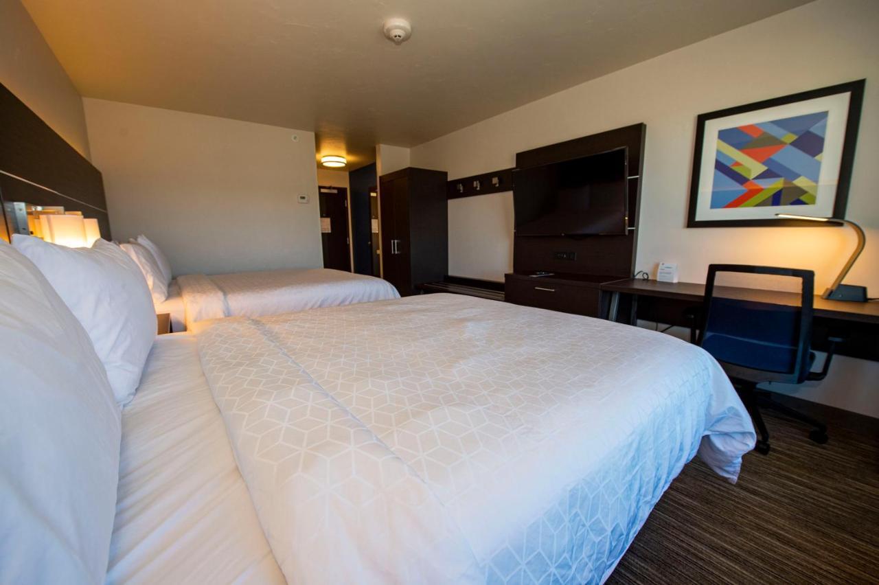 Holiday Inn Express & Suites - Colorado Springs Afa Northgate By Ihg Pokoj fotografie